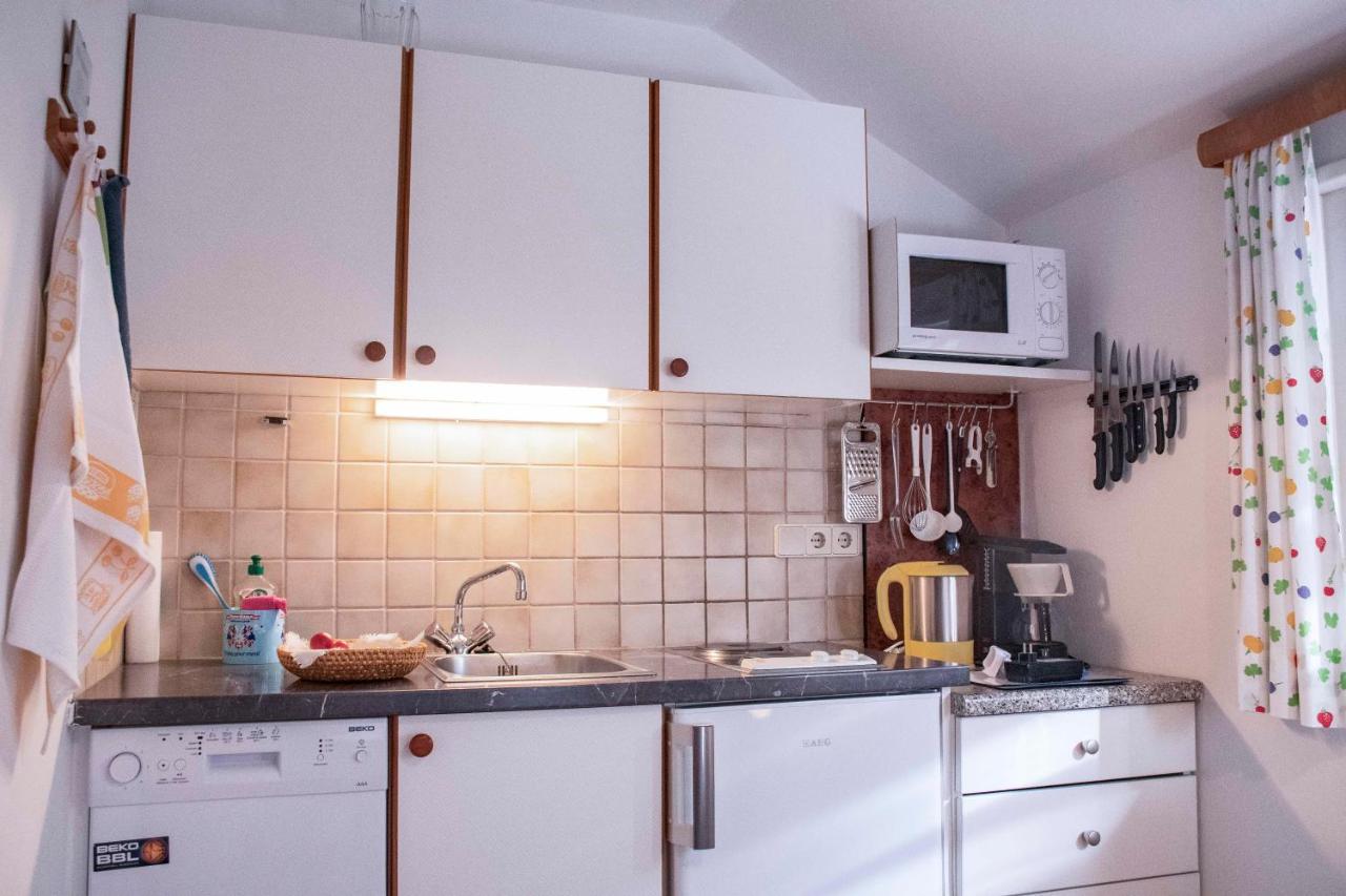 Ferienwohnung Haus Waldfriede Weissensee Exterior foto